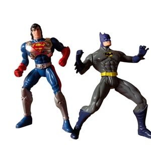 2/22 $ 90 Old School Batman And Superman 5"